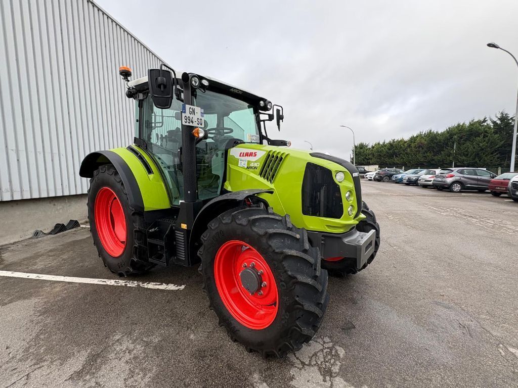 Claas Arion 430 Tractor €79,900
