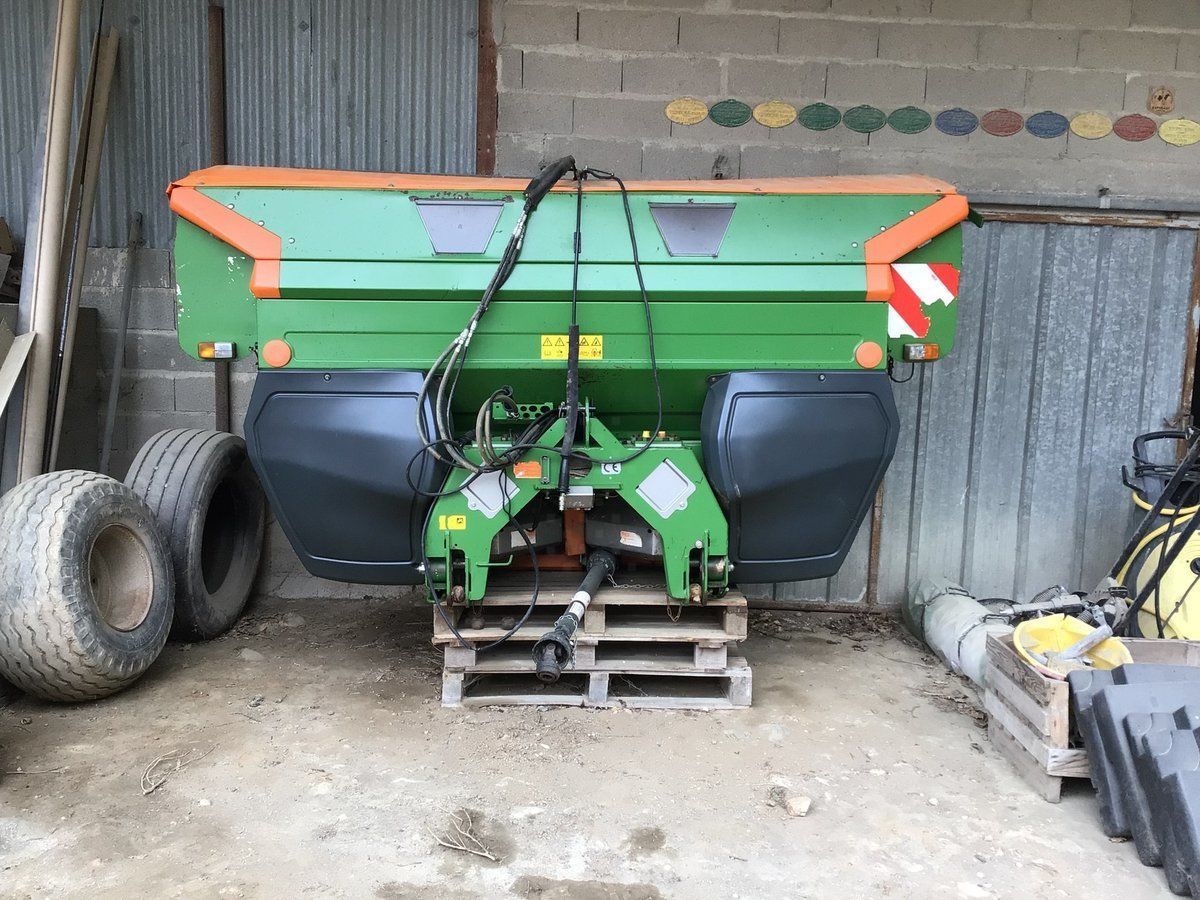 E-FARM: Amazone zam ultra 3000 - Rozsiewacz nawozów - id QZNFFNR - Rok produkcji: 2008 - Francja