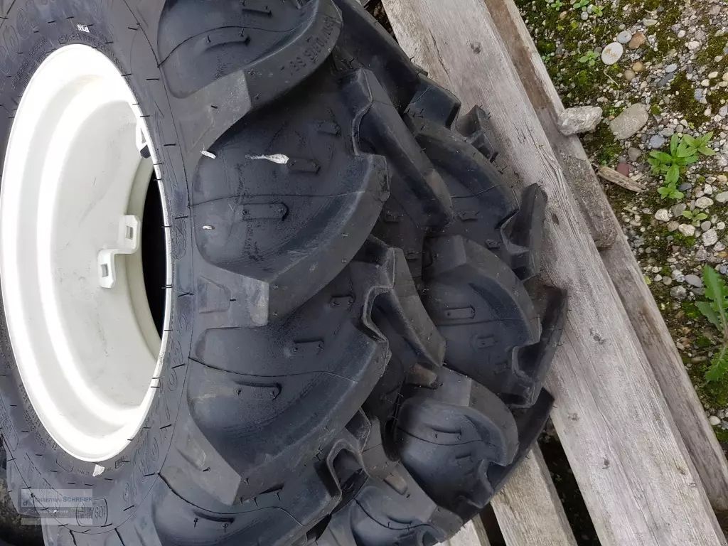 E-FARM: Kleber 260/70r16 - Pneumatico e cingolo - id EP3CAR5 - Anno di costruzione: 2017 - Germania