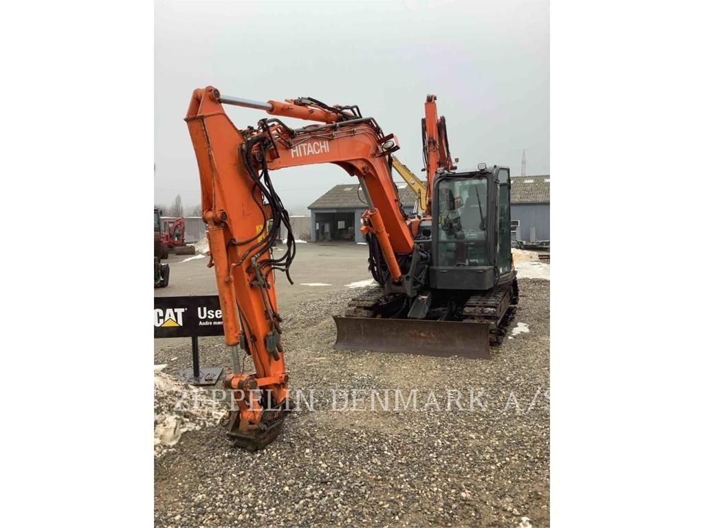 Hitachi zx85 Crawler excavator €33,448