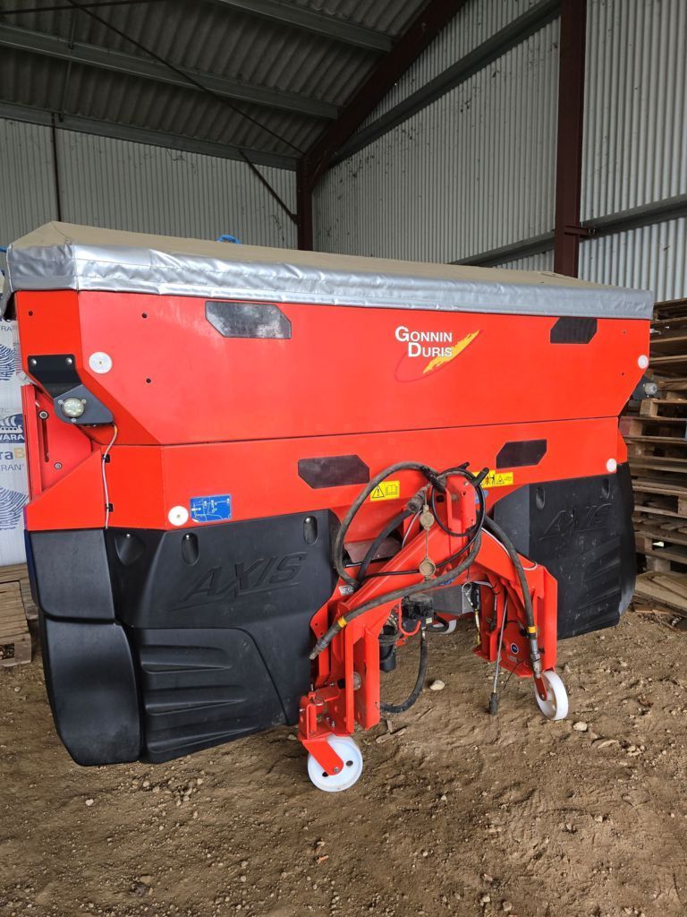 Kuhn axis 40.2 h-emc-w Fertiliser spreader €18,000