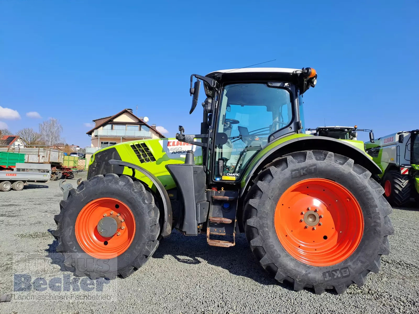 E-FARM: Claas Trion 660 - Tractor - id TXKMH4V - €79,900 - Year of construction: 2019 - Engine hours: 8,850,Engine power (HP): 205,Germany