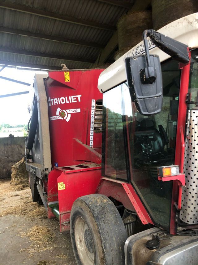 E-FARM: TRIOLIET smartrac - Mixer feeder - id K43RTWV - €28,000 - Year of construction: 2016 - France