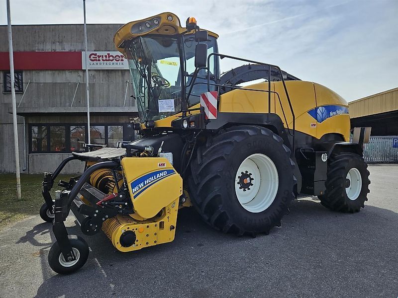 New Holland FR 9060 Self propelled forage harvester €62,520