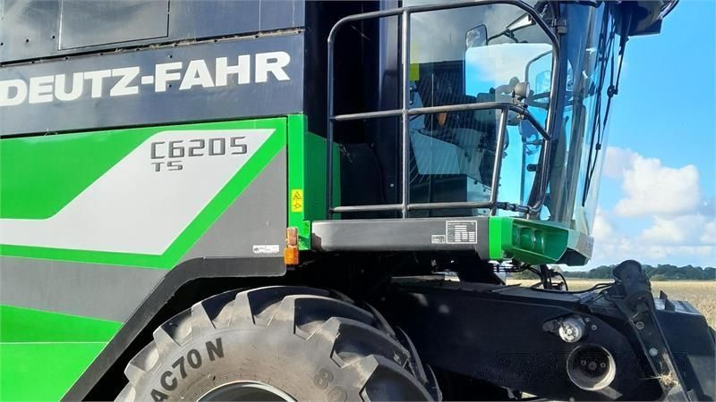 Deutz-Fahr AgroTron 6205 Kombajn zbożowy 84 328 €