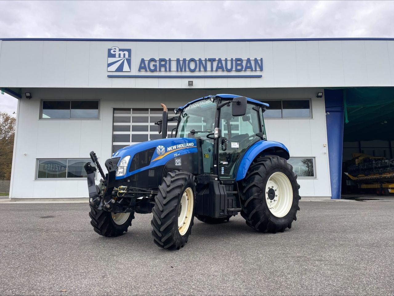 New Holland T5.95 Tractor €51,000