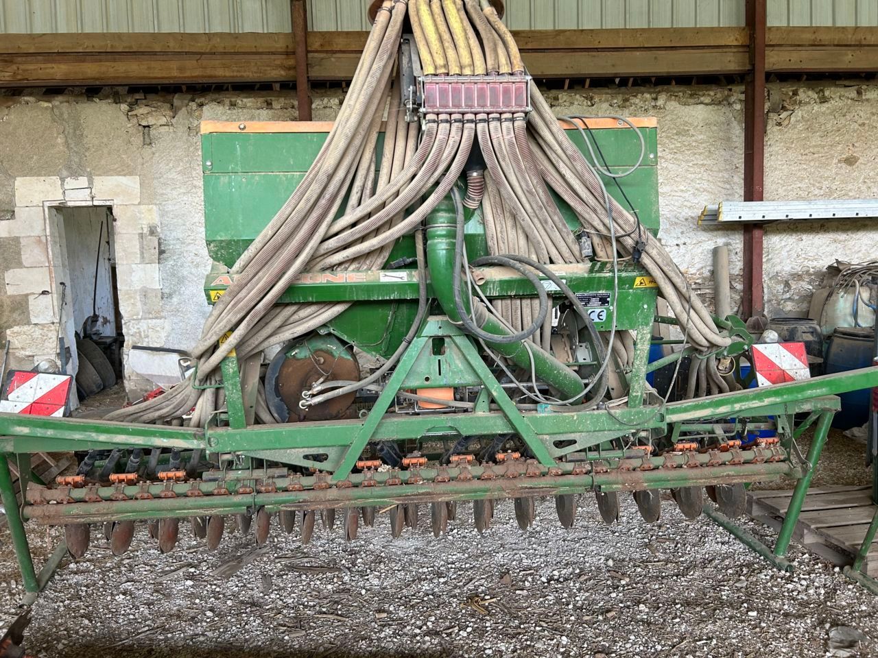 Amazone adp 403 spécial Semoir 9 000 €