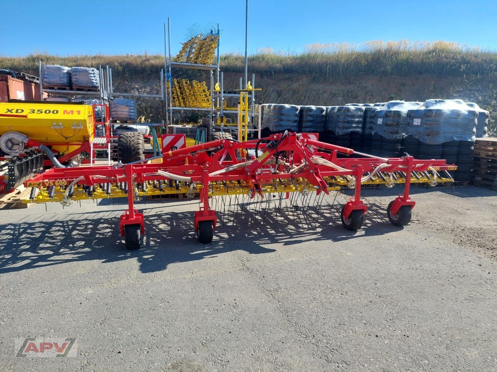 APV vs 600 m1 Mechanical weed control €13,300