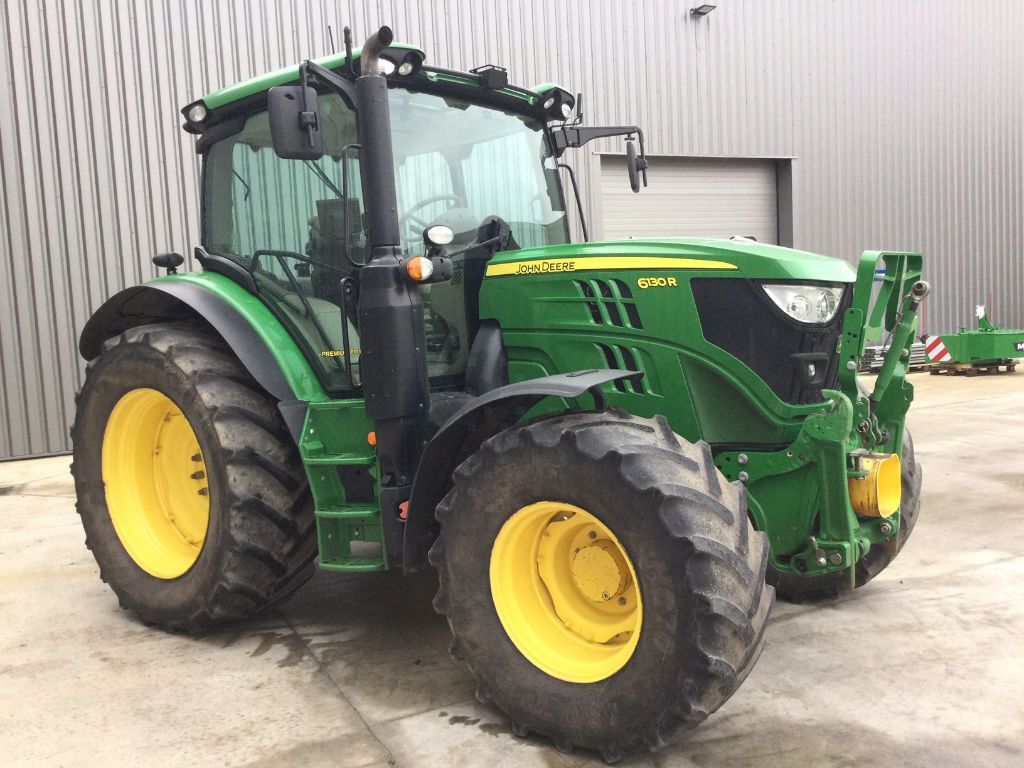 E-FARM: John Deere 6130 R - Traktor - id USUWKGH - 76.900 € - Produktionsår: 2020 - Motortimer: 4.694,Motoreffekt (HP): 130,Frankrig