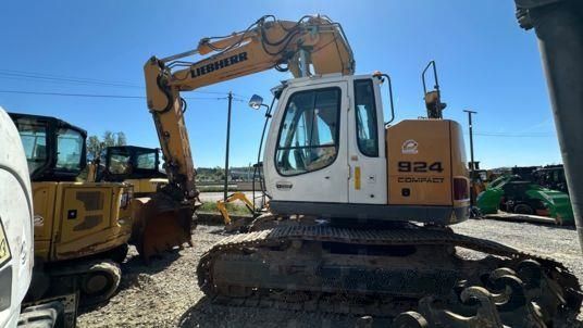 Liebherr 924 compact à 34 900 € ht Excavadora de orugas 34.900 €