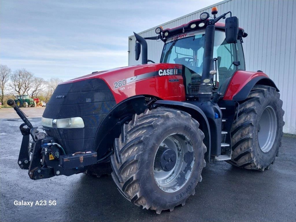 Case IH Magnum 280 CVX Traktor 82.000 €