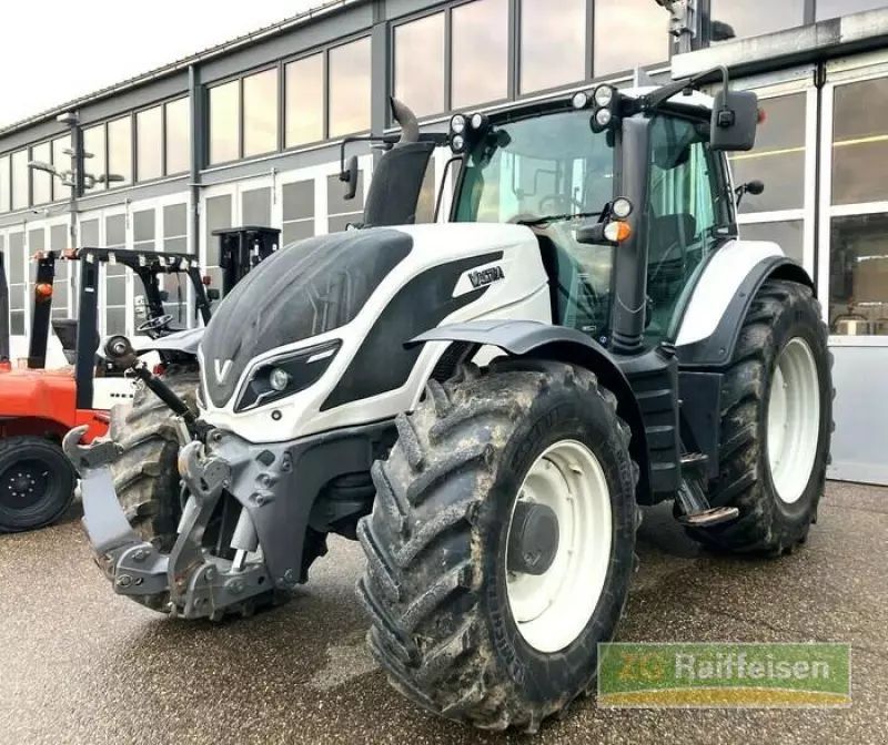 E-FARM: Valtra T154 - Tracteur - id TPF6QLU - Année: 2016 - Lecture du nombre d'heure: 3 095,Puissance du moteur (chevaux): 154,Allemagne