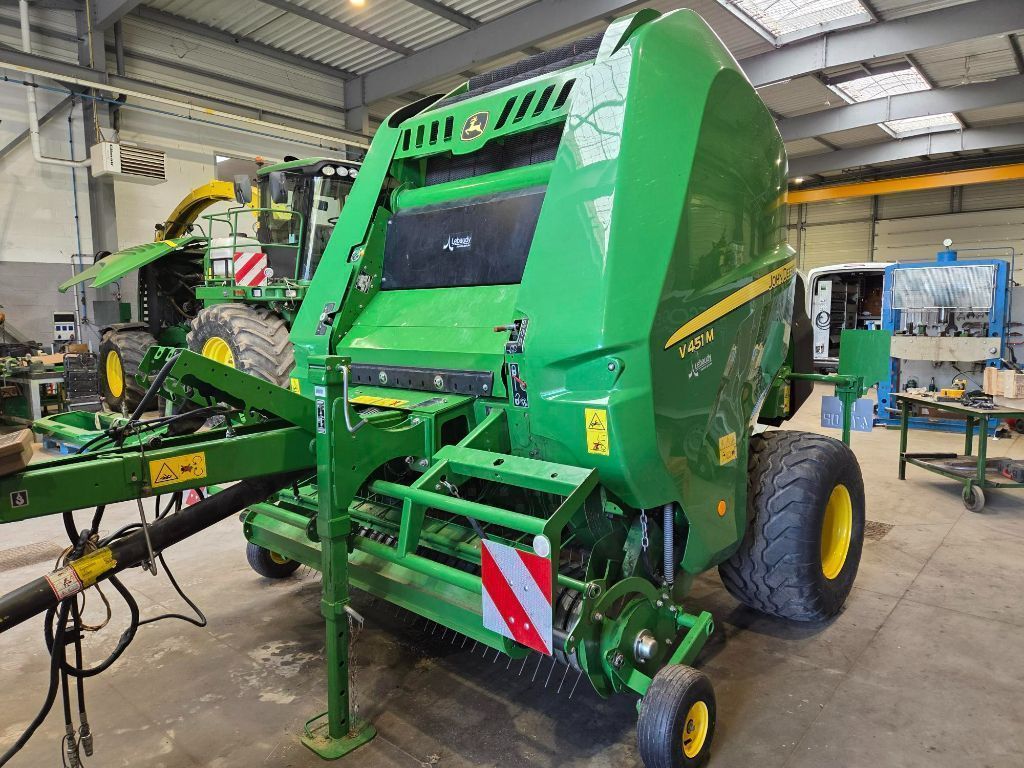 John Deere V451M Balownica 36 000 €