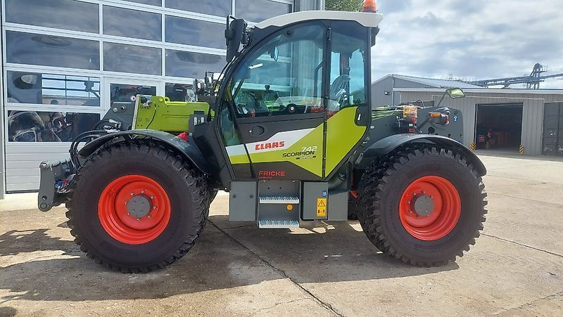 E-FARM: Claas scorpion 742 varipower - Manipulador telescópico - id EKJWEHT - Año: 2025 - Horas: 45,Potencia del motor: 143,Alemania