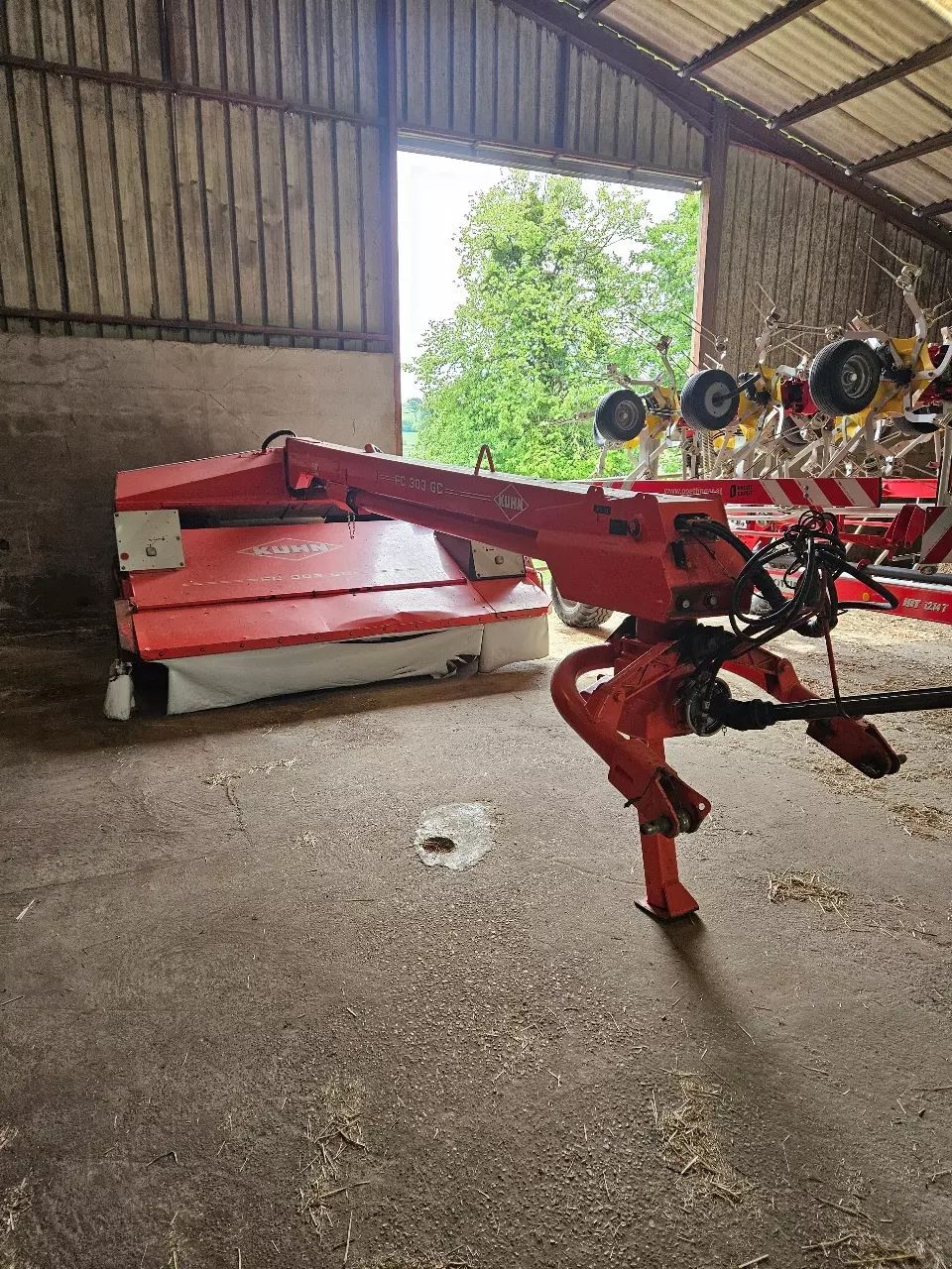 Kuhn FC 303 GC Mower €6,500