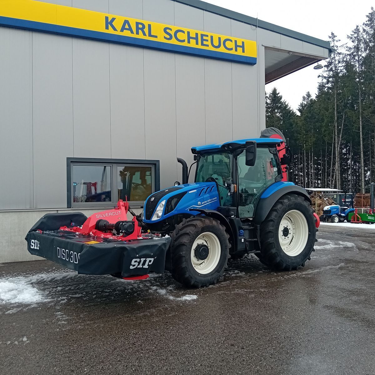 E-FARM: New Holland T5.120 AC - Traktor - id 2G2RUG3 - 106.584 € - Baujahr: 2024 - Abgelesene Motorstunden: 1,Motorleistung (PS): 120,Österreich
