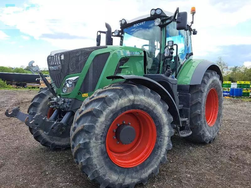 Fendt 826 Vario Tractor €90,000
