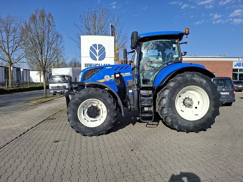 New Holland T7.230 Tractor €88,000
