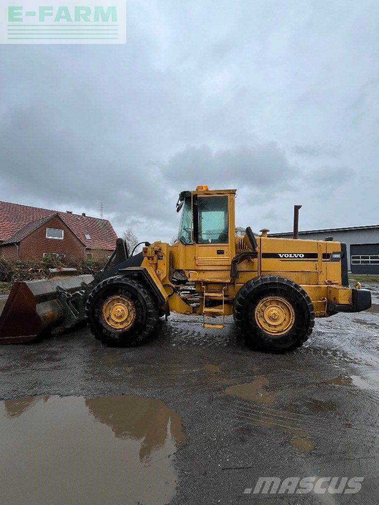 VOLVO l90 c Chargeuse sur pneus 28 900 €