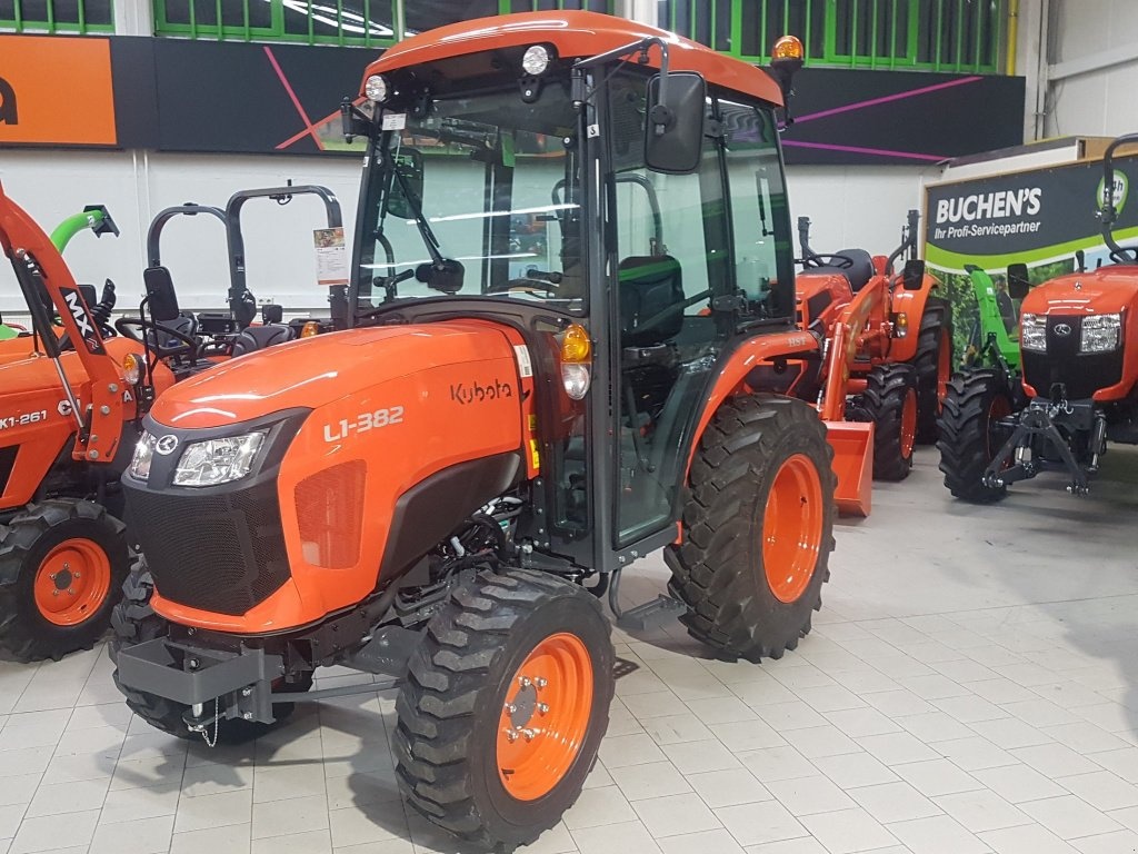 Tracteur agricole Kubota M 7040 à vendre, 125000 PLN, 2016 - Agriaffaires