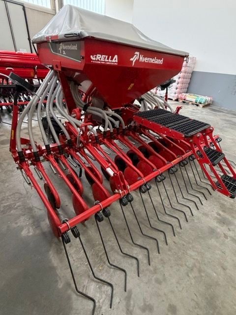 Kverneland DL3-m 24 CX Foratrice combinata 13.000 €