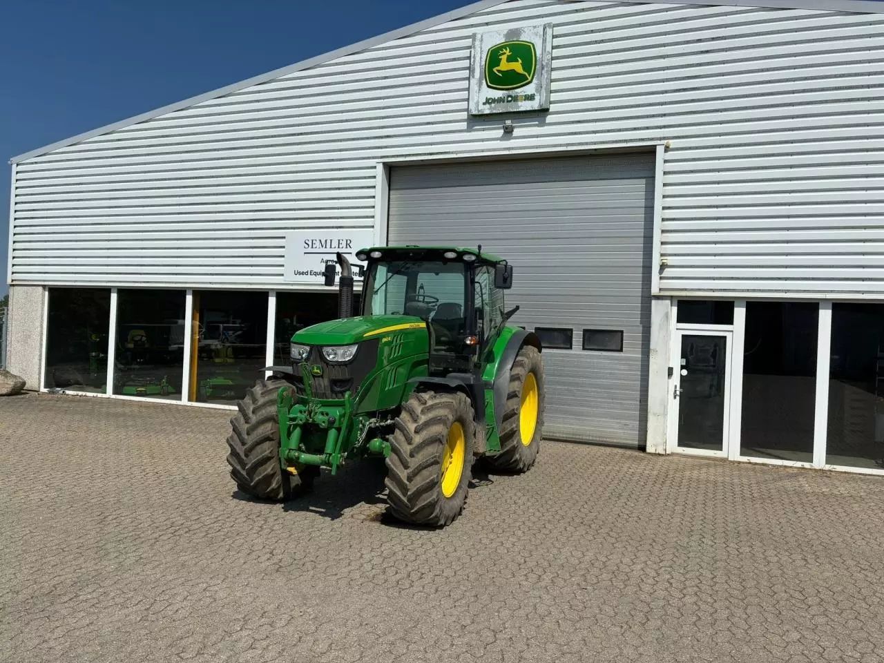 E-FARM: John Deere 6140 R - Tractor - id 5VYDATB - 70.876 € - Año: 2013 - Horas: 3263,Dinamarca