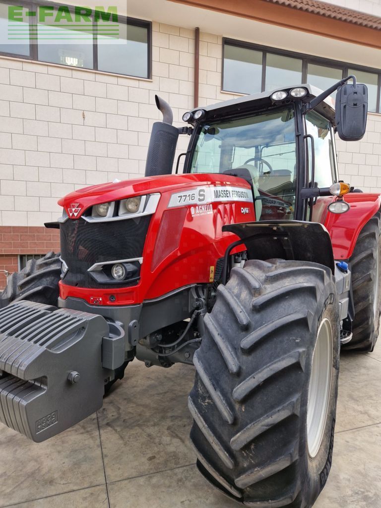 Massey Ferguson 7716s dyna6 Tractor 75.000 €