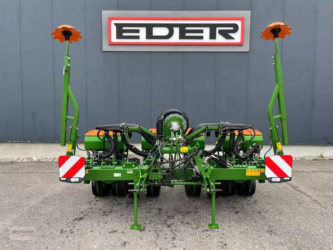 E-FARM: Amazone Precea 4500-2 CC Super - Einzelkornsämaschine - id JPRNVVE - 33.529 € - Baujahr: 2020 - Deutschland