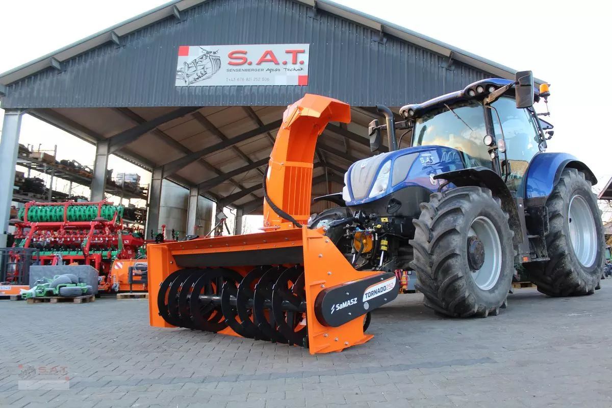E-FARM: SaMASZ tornado 252-profischneefräse-front-heck - Municipal equipment - id B5MQQZQ - €14,150 - Austria