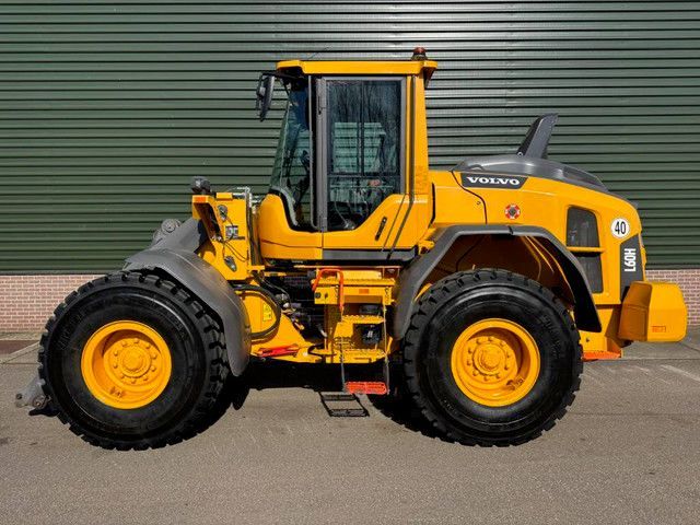 VOLVO l 60 h Chargeuse sur pneus