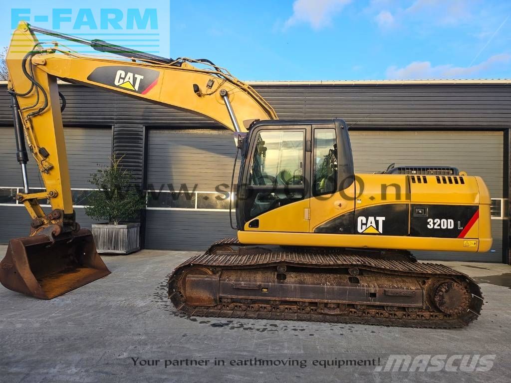 Caterpillar 320 d l Koparka gąsienicowa 52 000 €