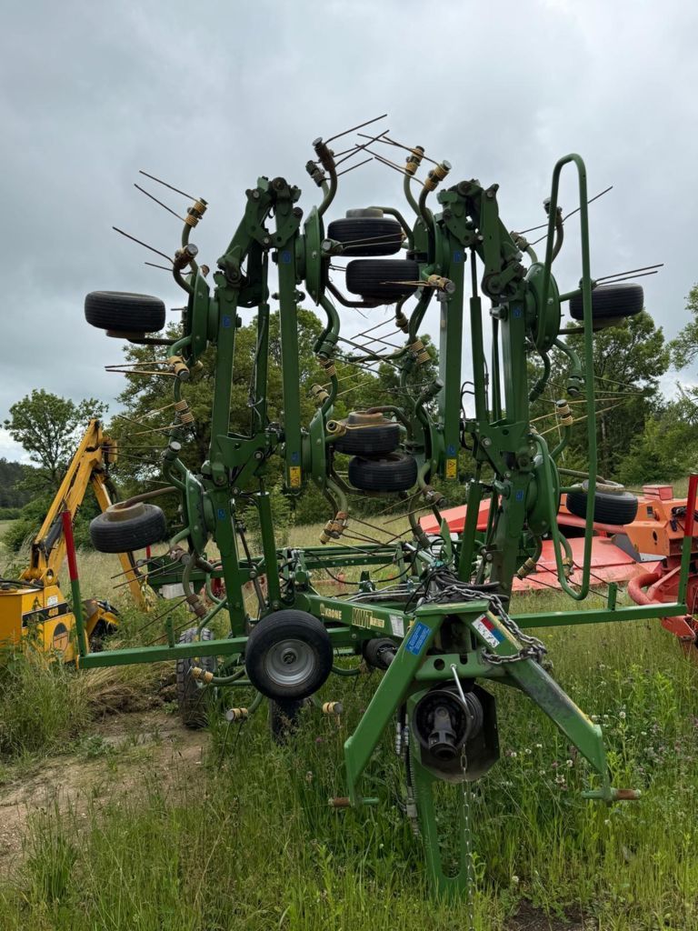 Krone KWT 11.22/10 Karuzelowy przetrząsacz do siana 15 700 €