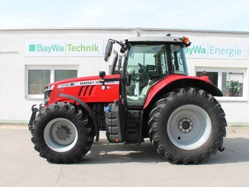 E-FARM: Massey Ferguson 7716S Exclusive - Traktor - id 3EWZBMZ - 95.000 € - Baujahr: 2021 - Abgelesene Motorstunden: 1.430,Motorleistung (PS): 165,Deutschland