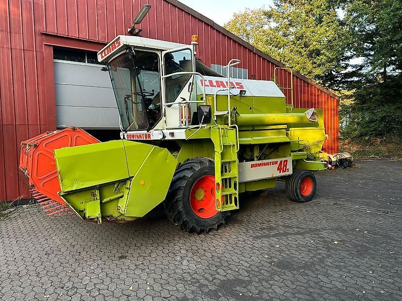 E-FARM: Claas Dominator 48 S - Cosechadora - id SH9PBJN - 19.999 € - Año: 1988 - Horas: 1870,Alemania