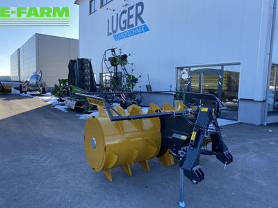 E-FARM: MAMMUT siloverteiler sf 230 gigant - Manutention et stockage du grain - id RWJRKAJ - 10 667 € - Année: 2024