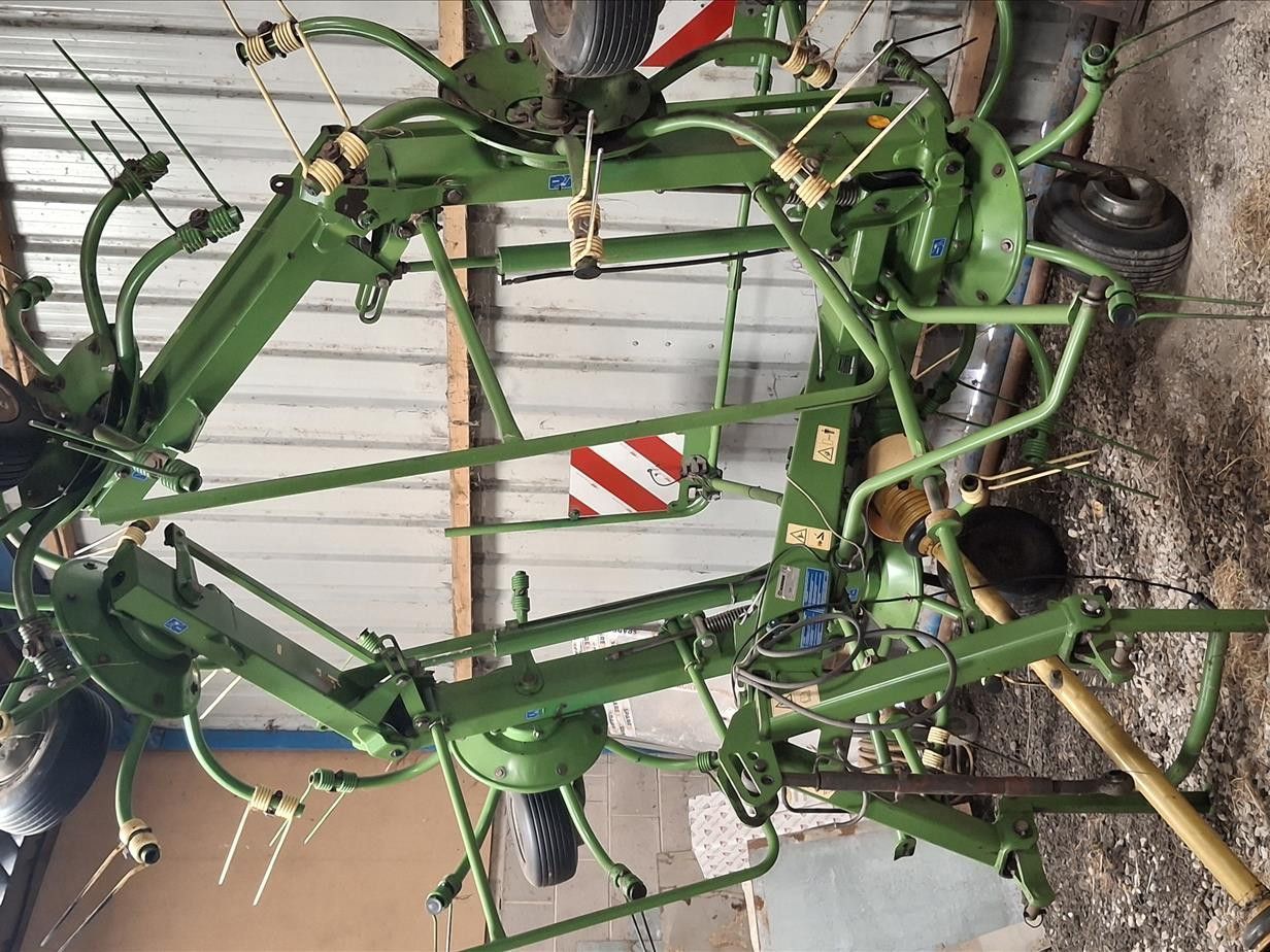 Krone USED 7.82 Karuzelowy przetrząsacz do siana 5608 €