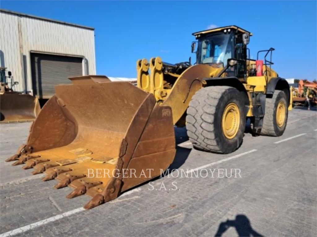 Caterpillar 982m Wheel loader €240,000