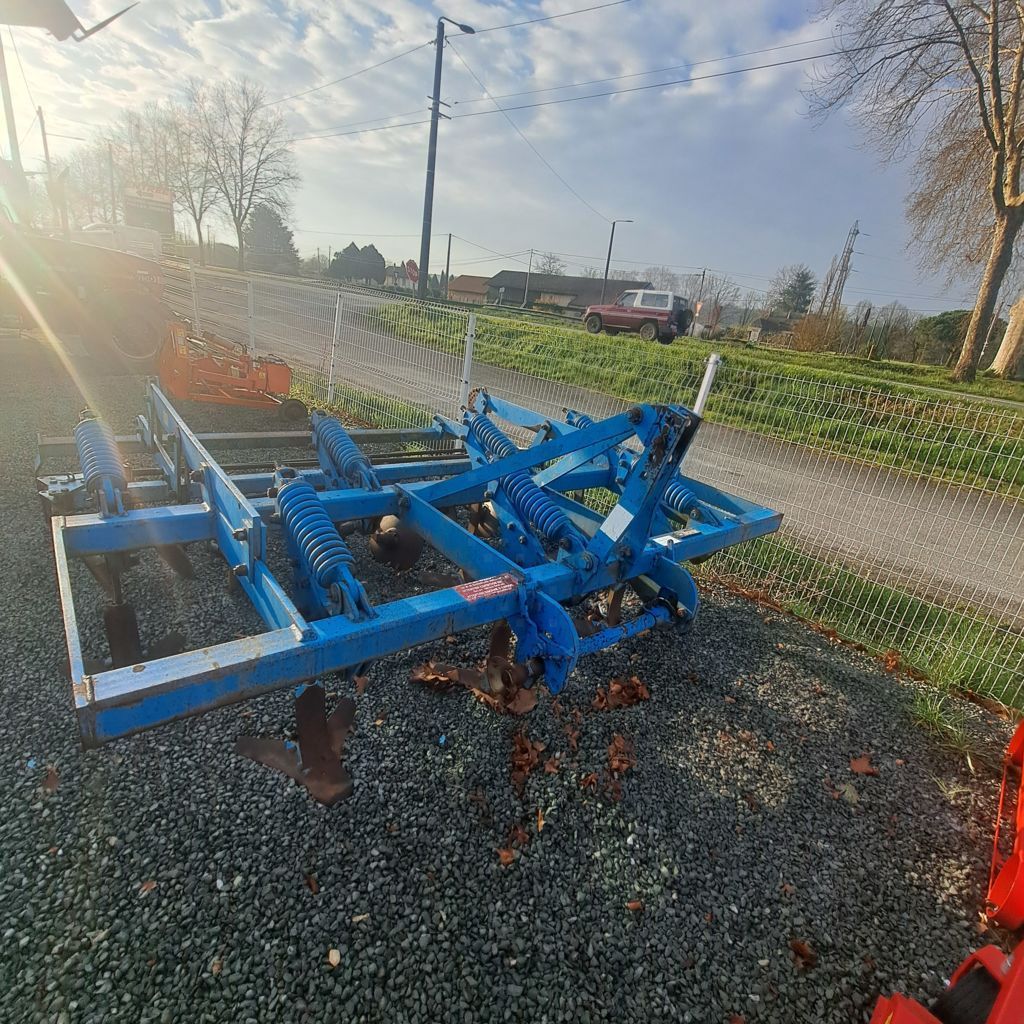 E-FARM: Lemken smarag 9/300 - Cultivateur - id SEYZRNZ - 3 800 € - Année: 2003 - France