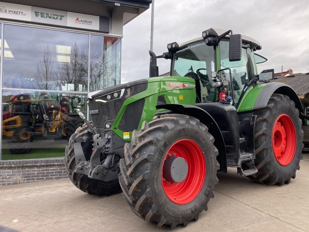 E-FARM: Fendt 936 Vario - Tracteur - id JV5W2BA - Année: 2023 - Puissance du moteur (chevaux): 330,Royaume-Uni