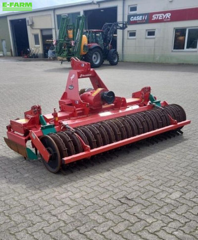 E-FARM: Kverneland H-Serie 3,00 - Power harrow - id 4J5FYYV - €11,500 - Year of construction: 2013 - Germany