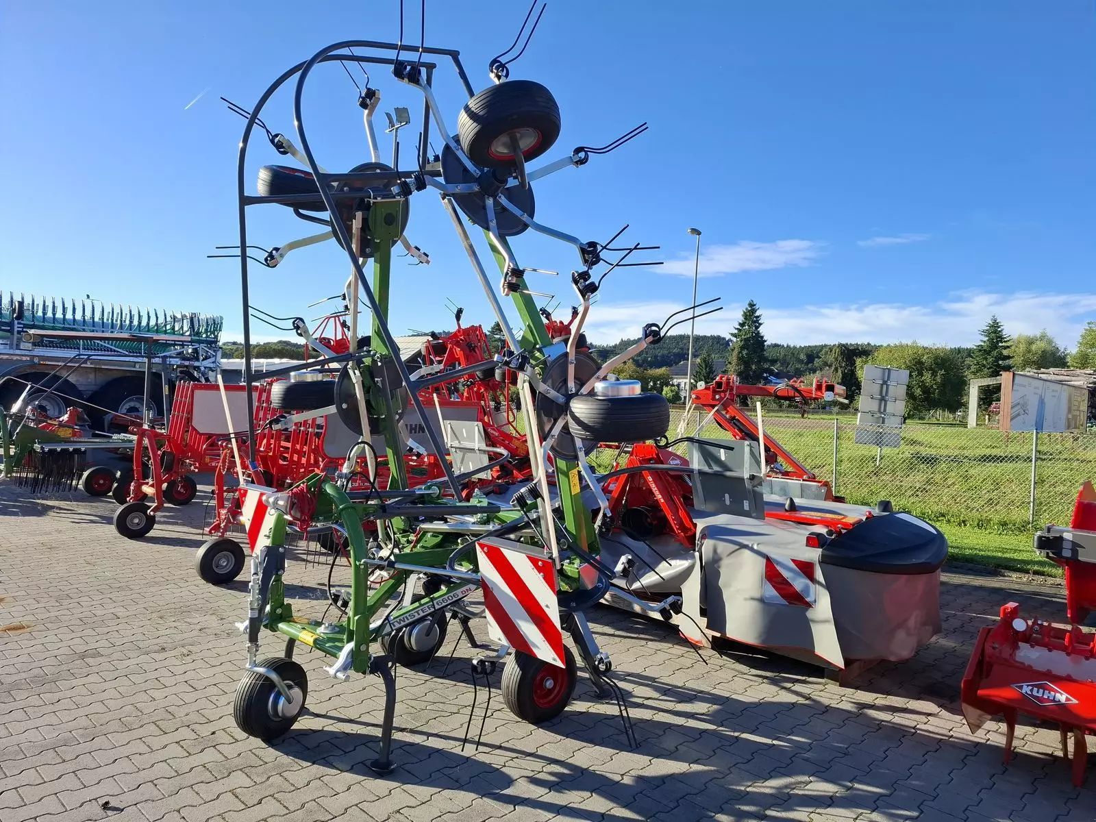 Fendt Twister 6606 DN Karuzelowy przetrząsacz do siana 12 417 €