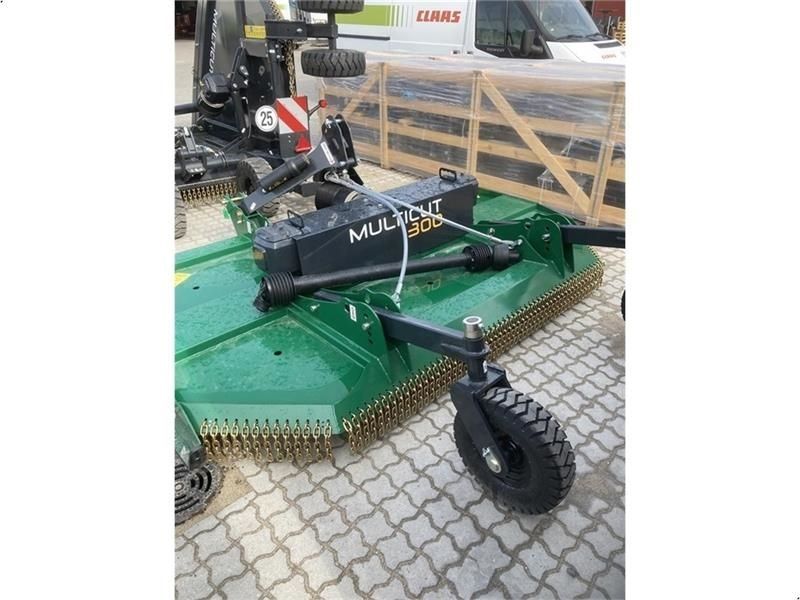 SPEARHEAD multi cut 300 mower Mower €15,389