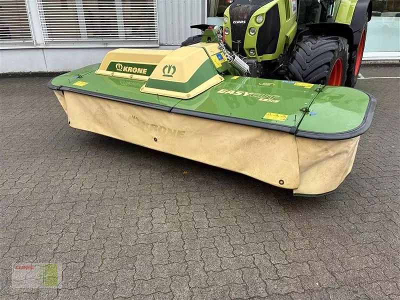 Krone easy cut f 320 Mower €9,000