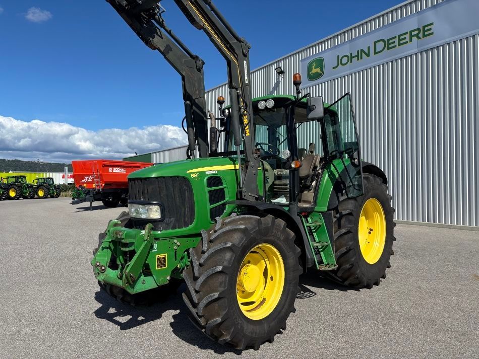 E-FARM: John Deere 6830 Premium - Traktor - id MV8HZCF - 43.000 € - Baujahr: 2008 - Abgelesene Motorstunden: 8.220,Motorleistung (PS): 150,Frankreich