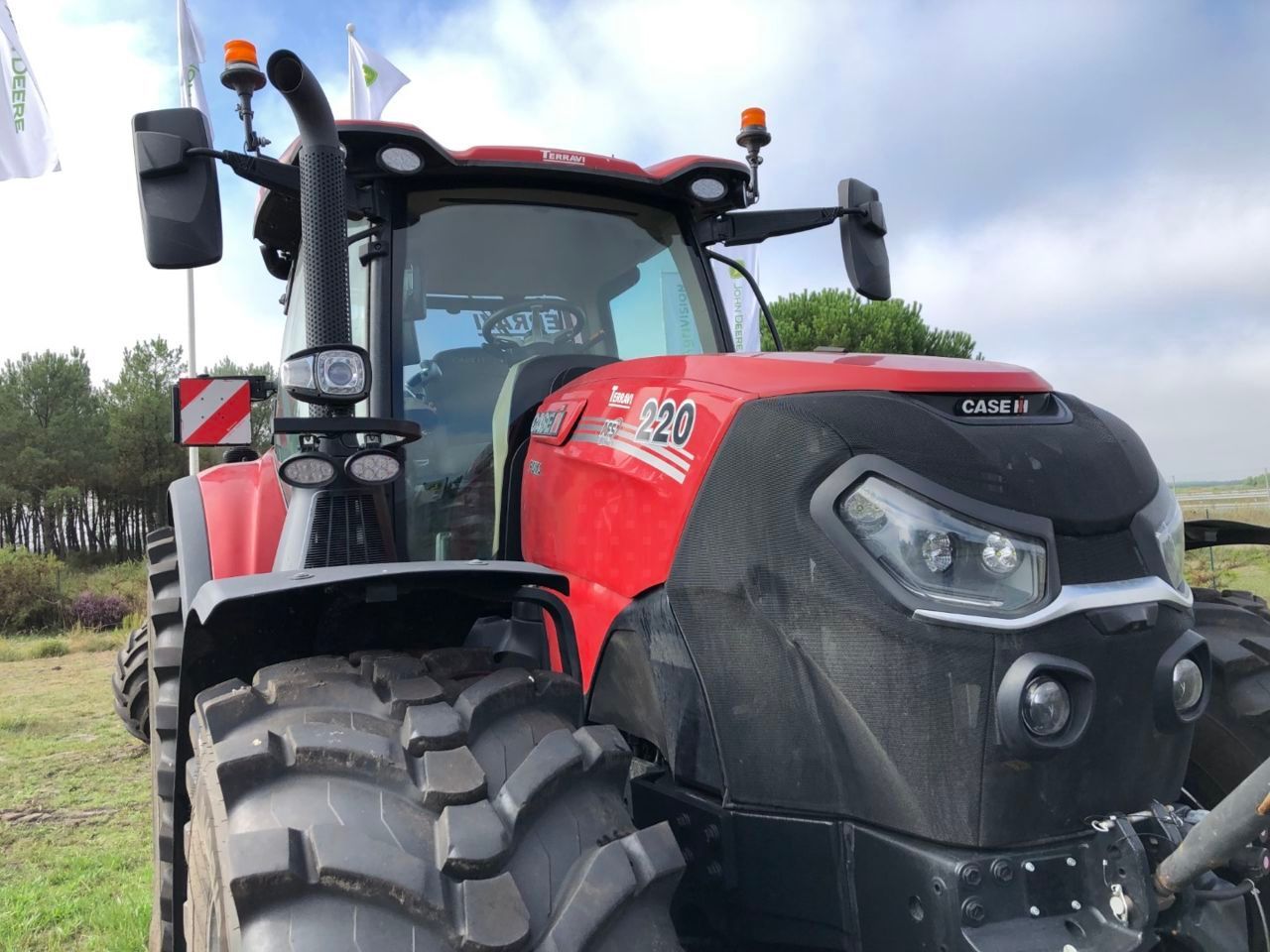 Case IH Puma 220 CVX Tractor €154,000
