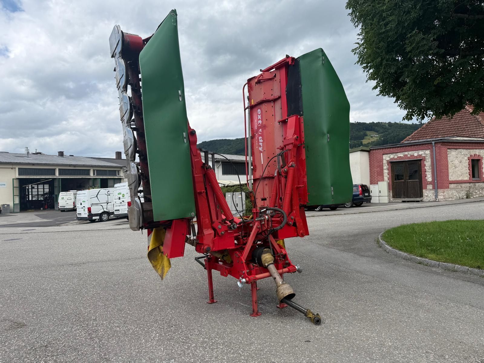 Pöttinger 7800 ed Kasza 7159 EUR