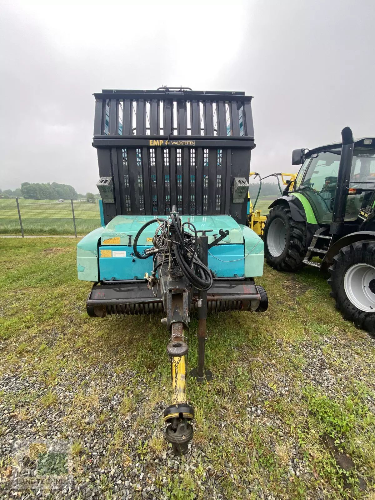 E-FARM: Mengele law 745 - Remorque - id WVFLG8K - 15 900 € - Année: 2000 - Allemagne