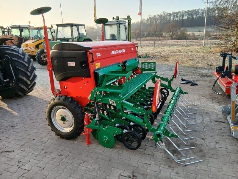 AGRO-MASZ sr 251 doppelscheibenschare + andruckrollen высев 10 504 €