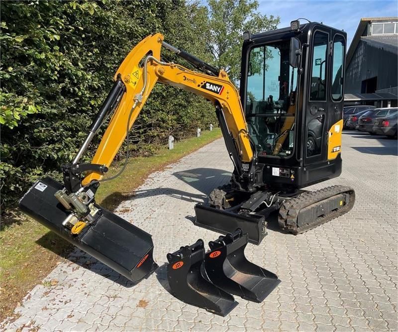 E-FARM: Sany sy18c med tf tiltskifte og tf skovlpakke - Koparka gąsienicowa - id LZWXMBQ - 24 801 € - Rok produkcji: 2023 - Dania
