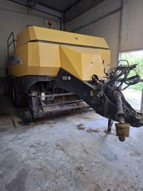 New Holland BB 960 Ballenpresse